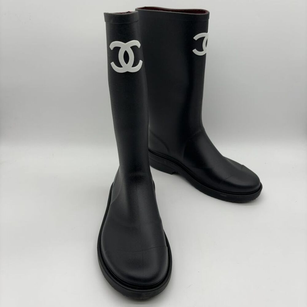 CHANEL Black Rubber Knee-High Water Boots